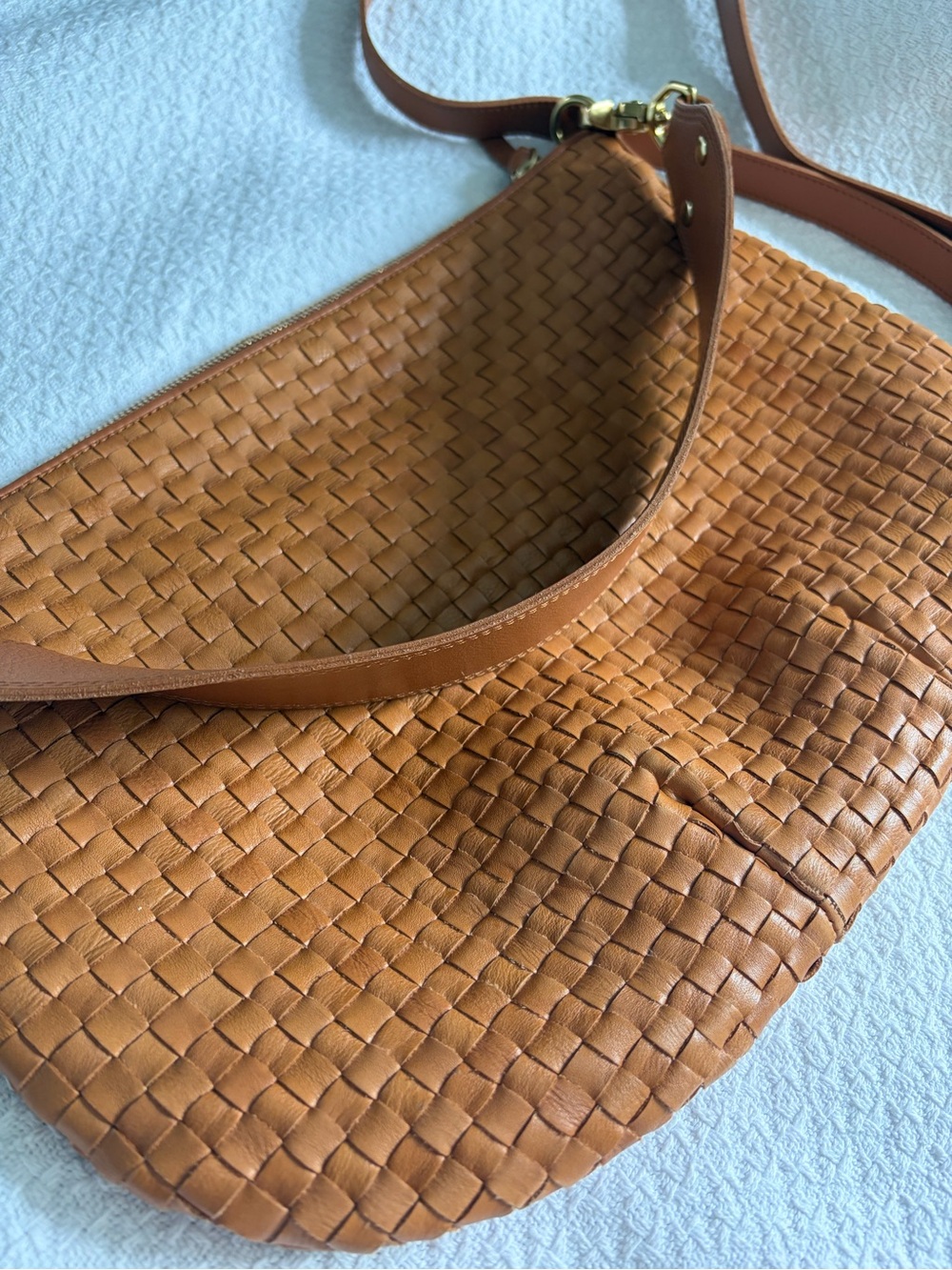 Clare V. Moyen Messenger - Picture 6 of 10